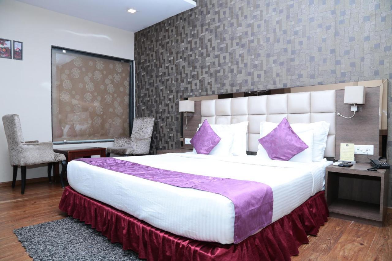 Kc Manor Ξενοδοχείο Jamshedpur Εξωτερικό φωτογραφία